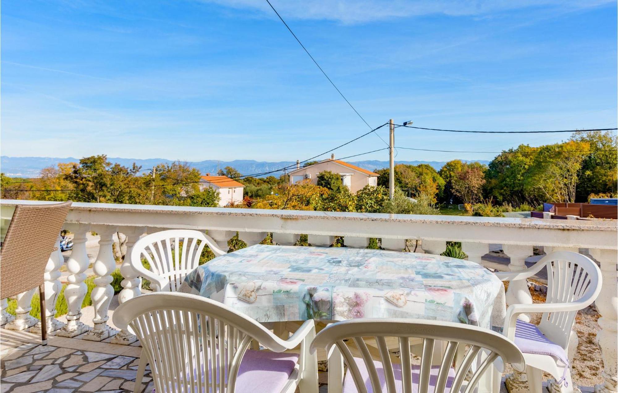 2 Bedroom Beautiful Apartment In Rasopasno Esterno foto
